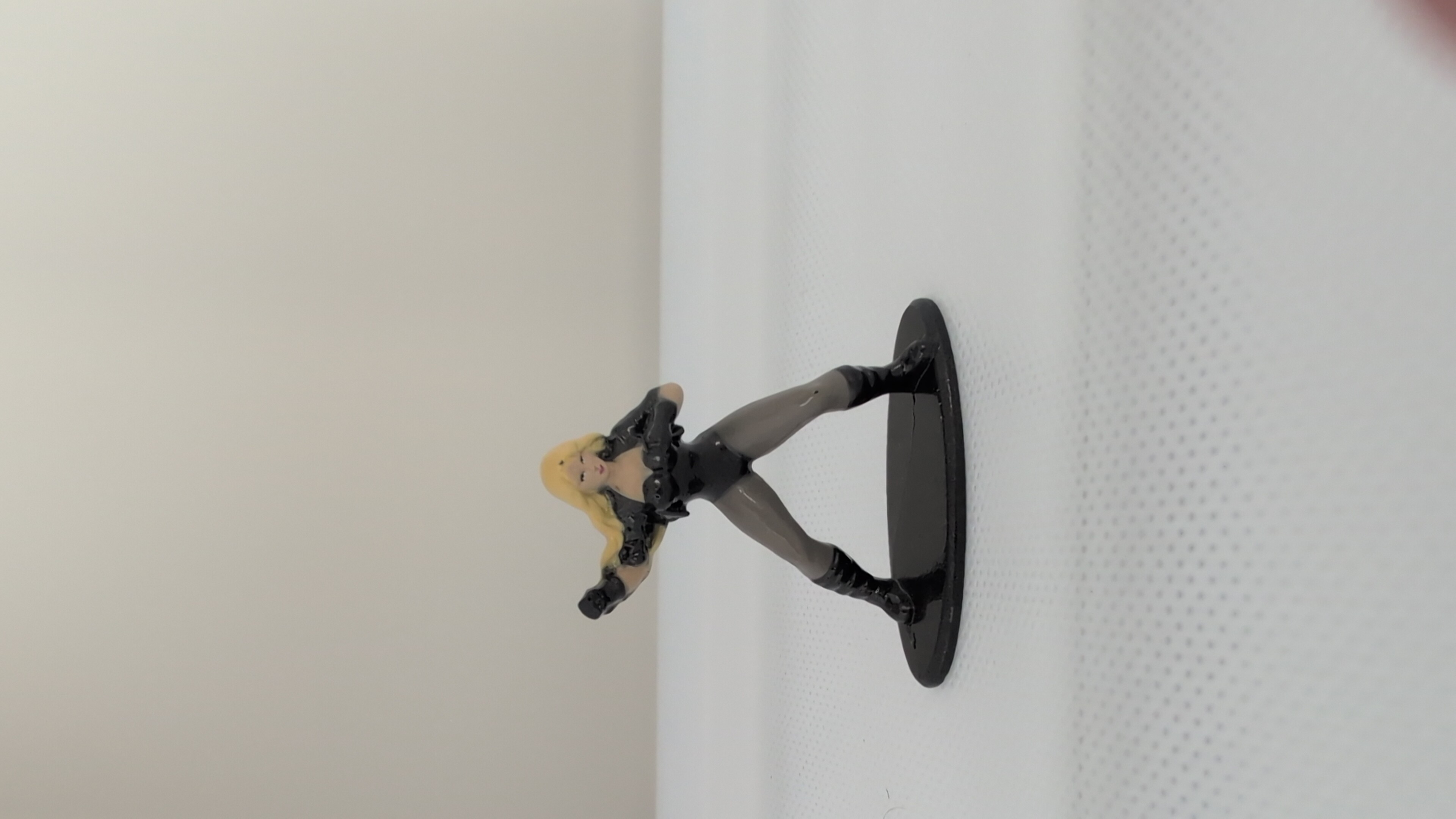 BLACK CANARY (DC COMICS DC BOMBSHELLS SERIES 3)